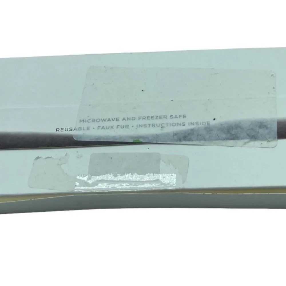 NEW NIB Floor 9 Faux Fur Microwave Freezer Safe Heating Cooling‎ Eye Mask